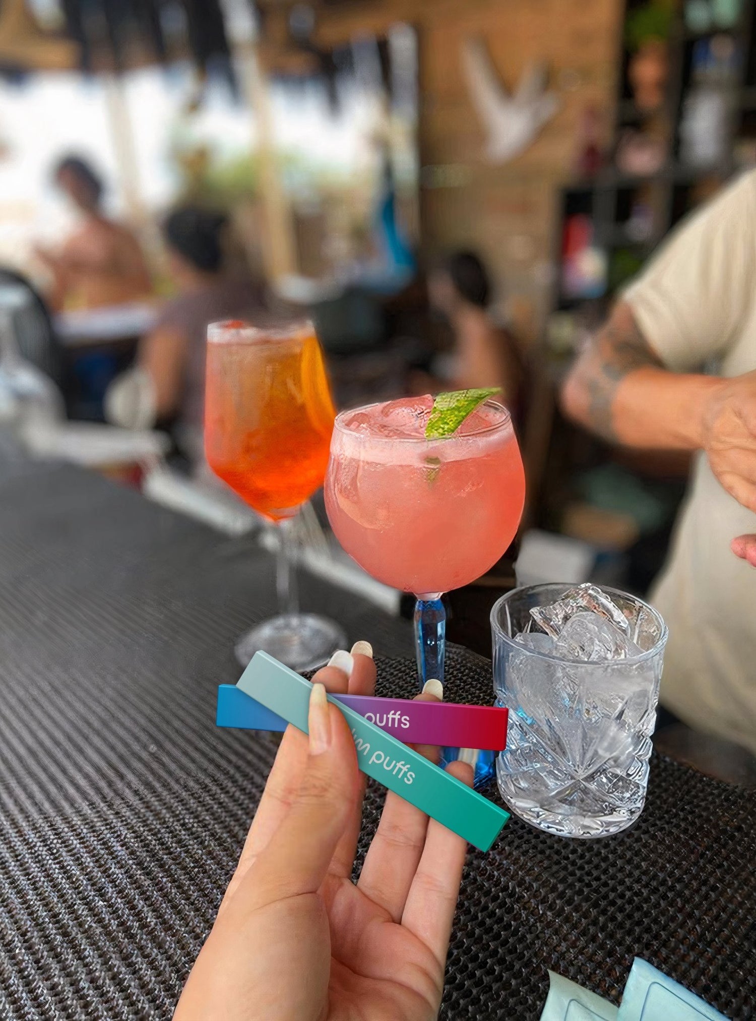 Caffeine infused mint diffuser for crisp focus and energy lift